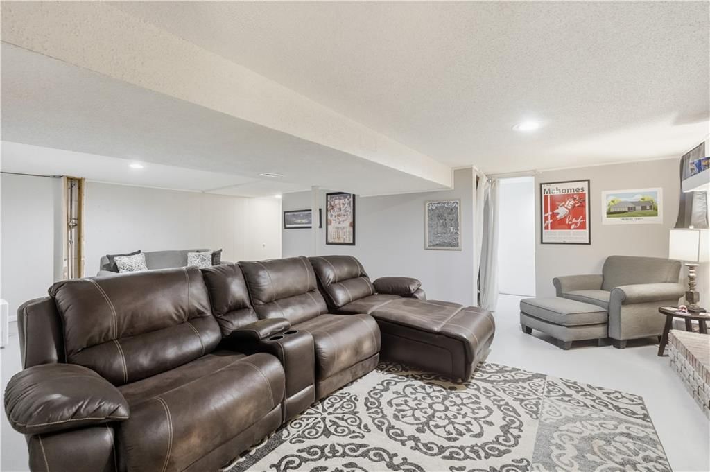 403 S Sunset Lane — photo 34