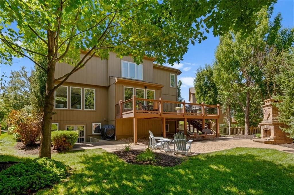 7402 W 145th Terrace — photo 36
