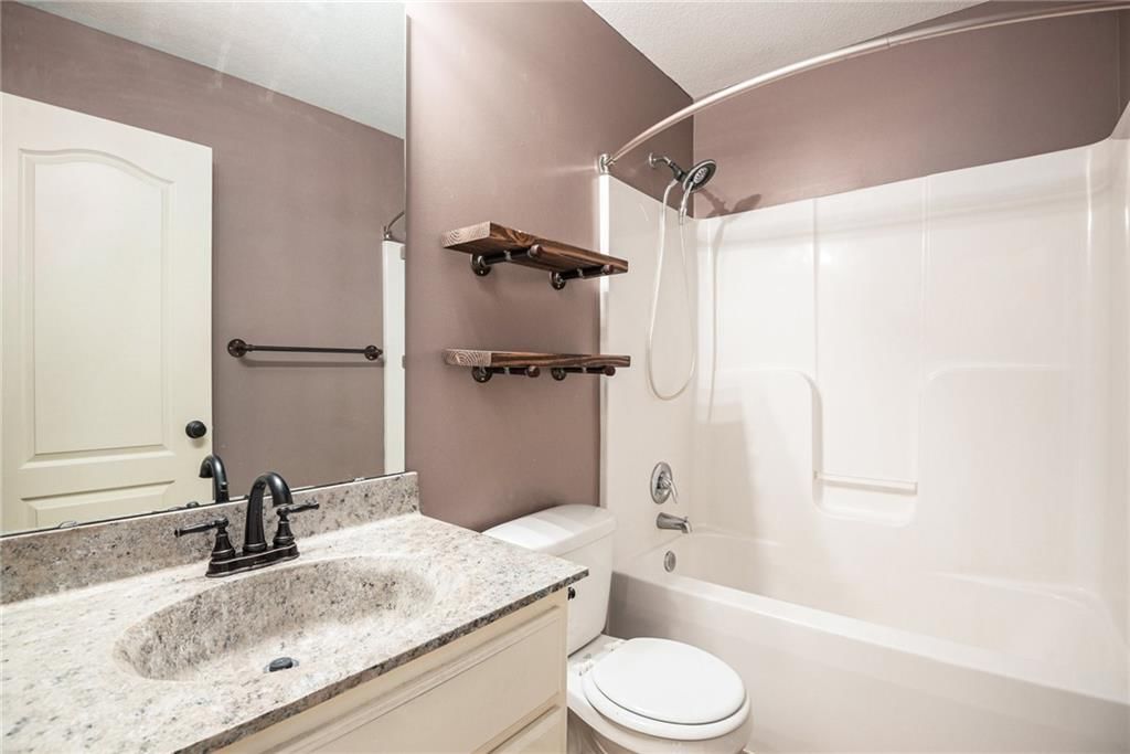 1004 W 10th Avenue — photo 16
