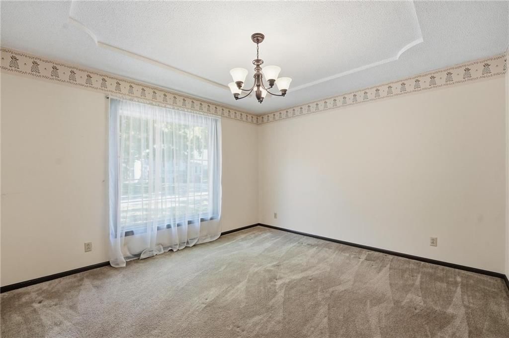 320 S Lindenwood Drive — photo 12