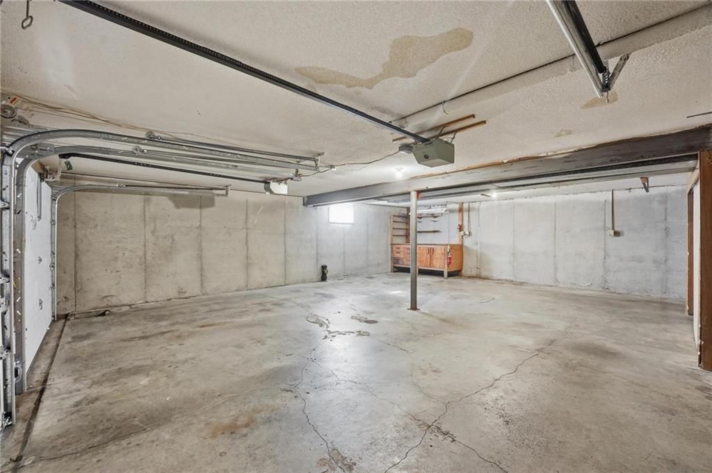 320 S Lindenwood Drive — photo 33