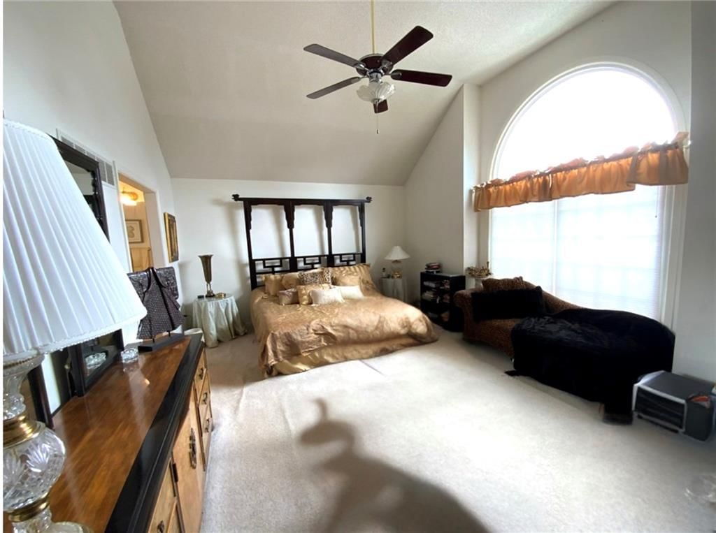 10526 Rowland Street — photo 8