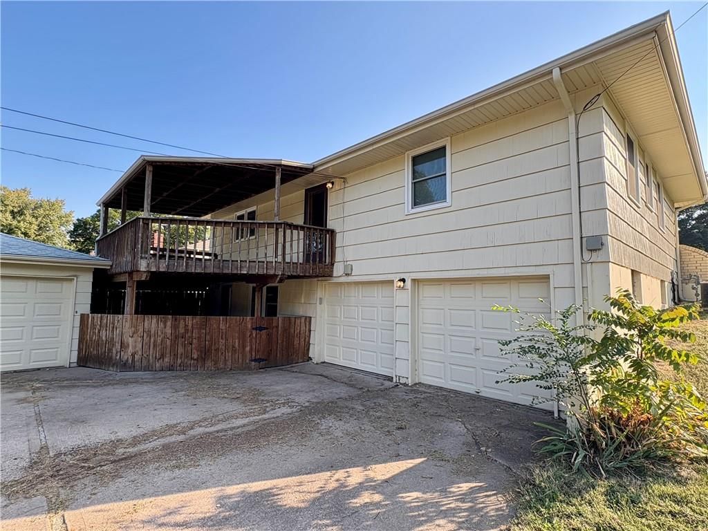 5240 Northern Avenue — photo 24