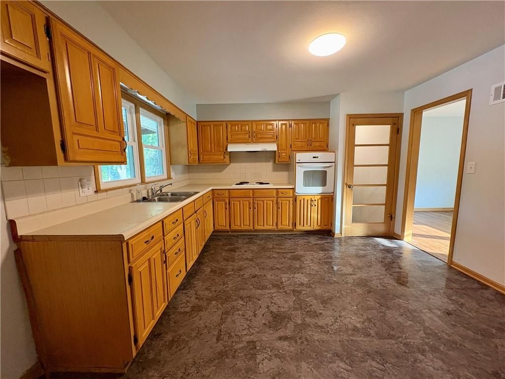 5240 Northern Avenue — photo 7
