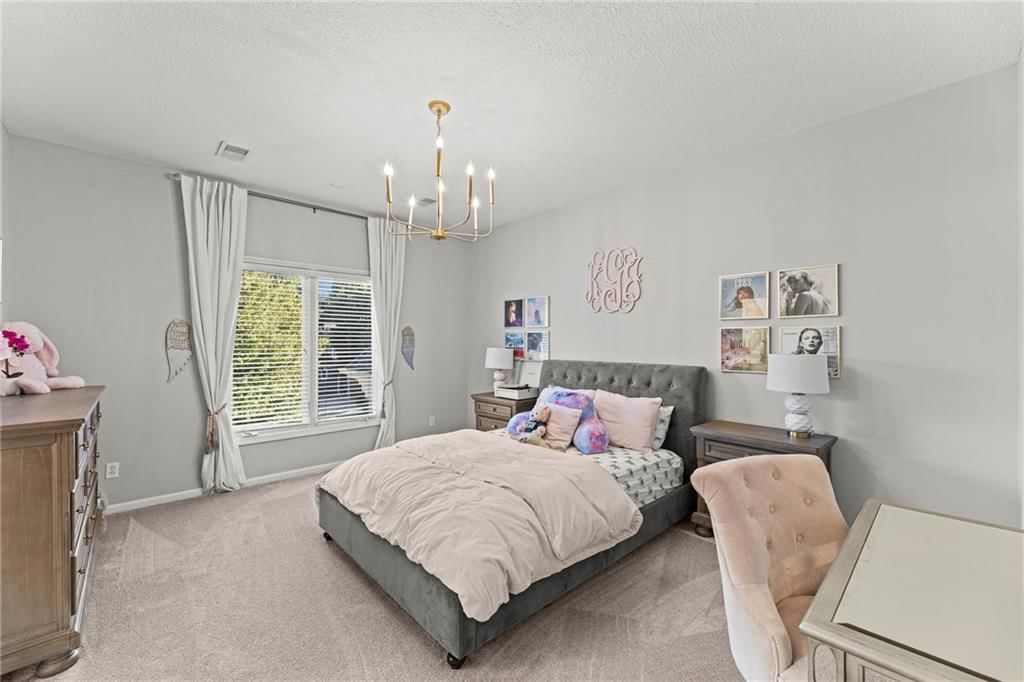5704 W 148th Terrace — photo 30