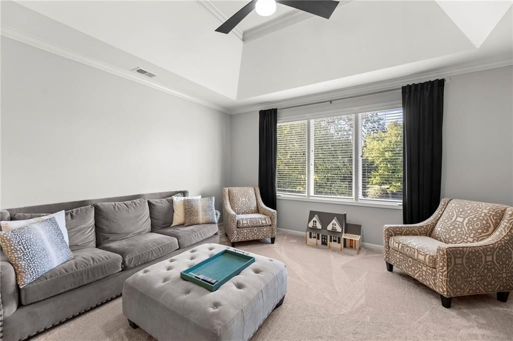 5704 W 148th Terrace — photo 41