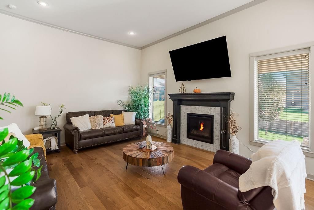 108 SE Riley Street — photo 6