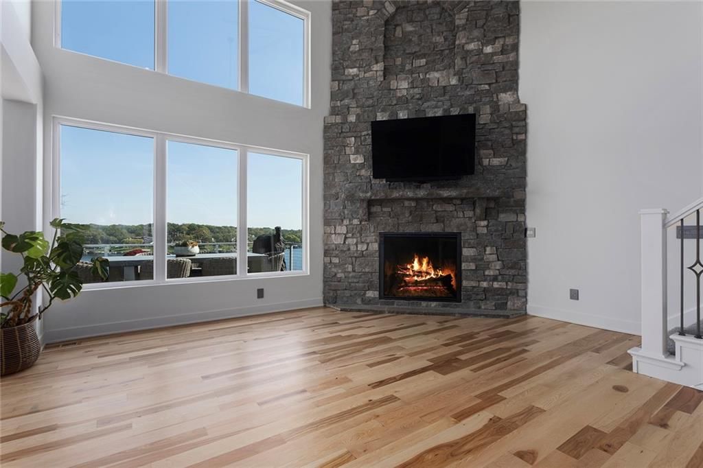 110 L Street — photo 20