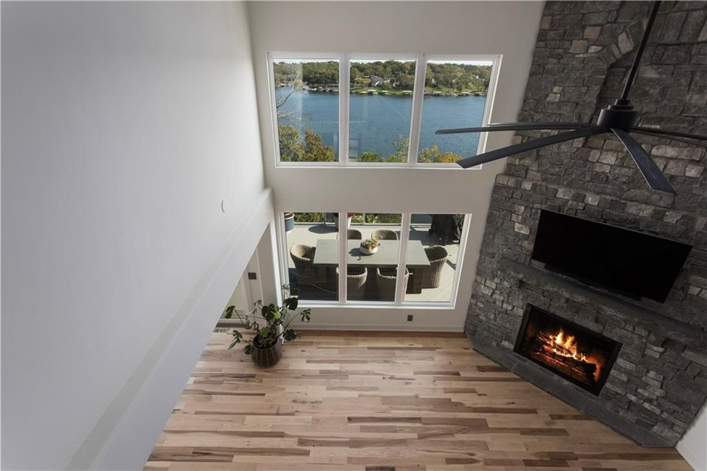 110 L Street — photo 23