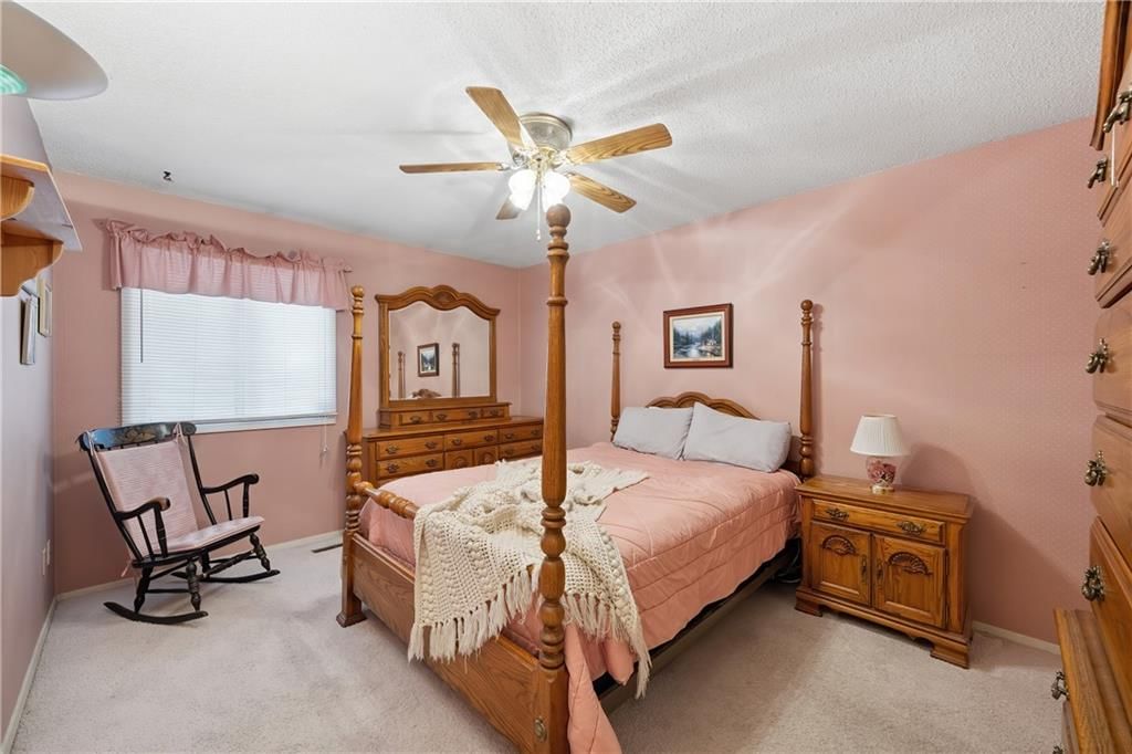 10951 Gillette Street — photo 15