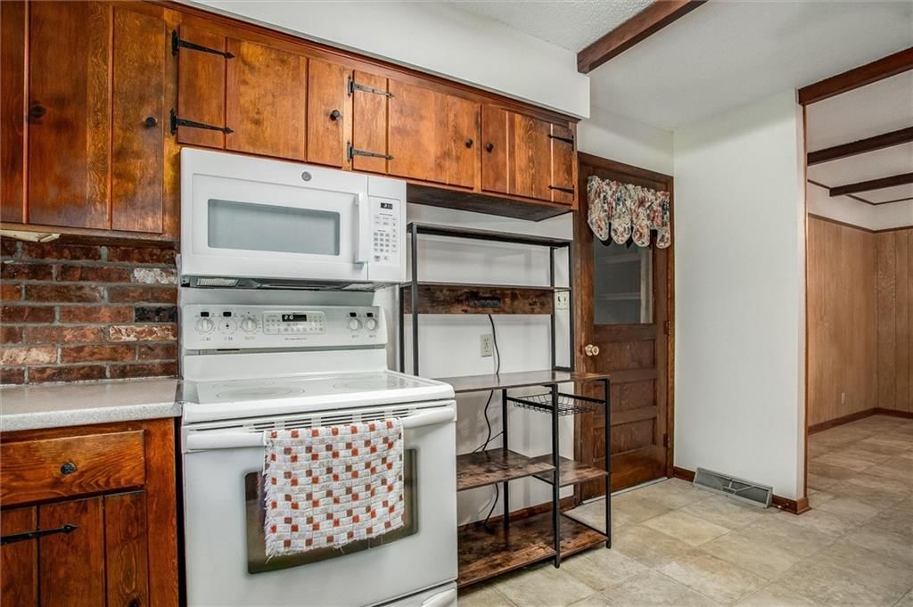 2825 Broadway Terrace — photo 15