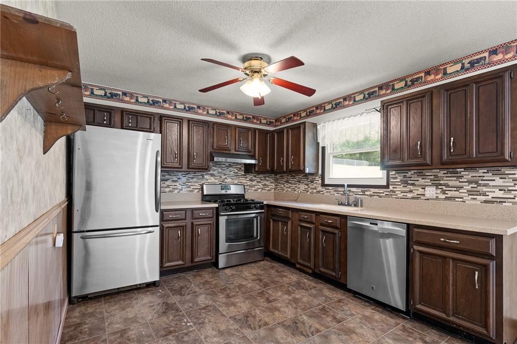 6108 NW 51st Terrace — photo 11