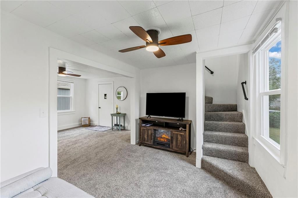 738 S Elm Street — photo 10