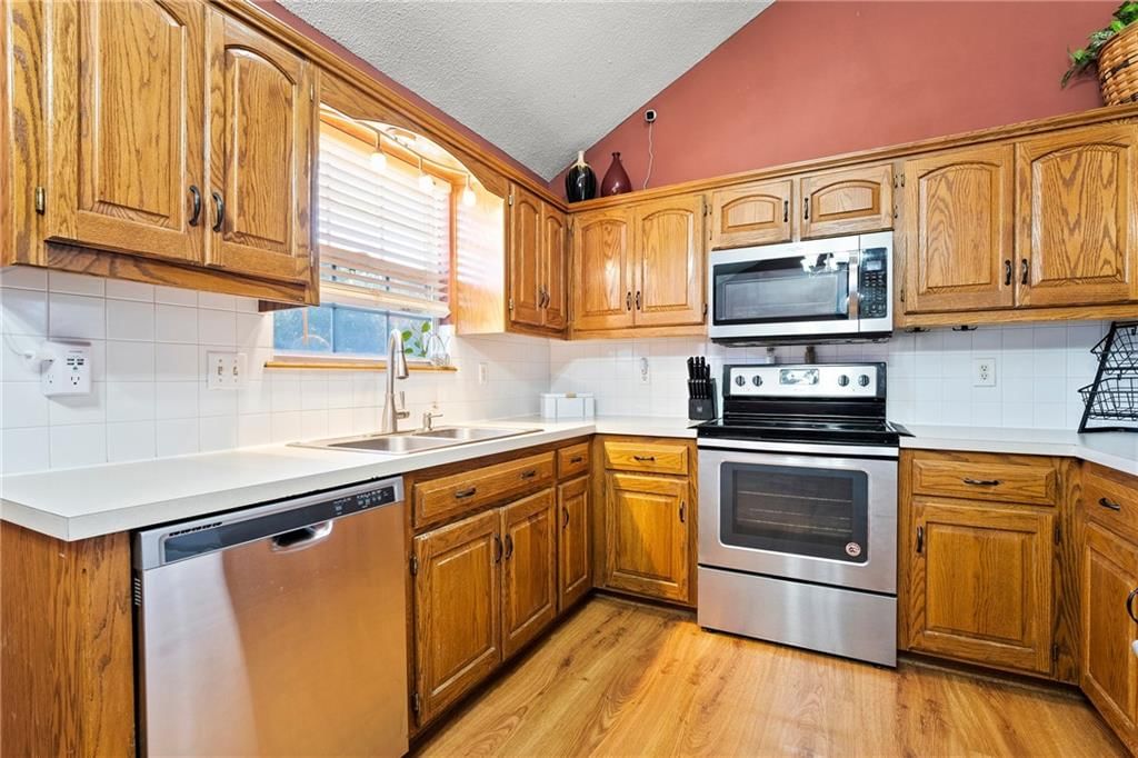 8680 NE 110TH Street — photo 8