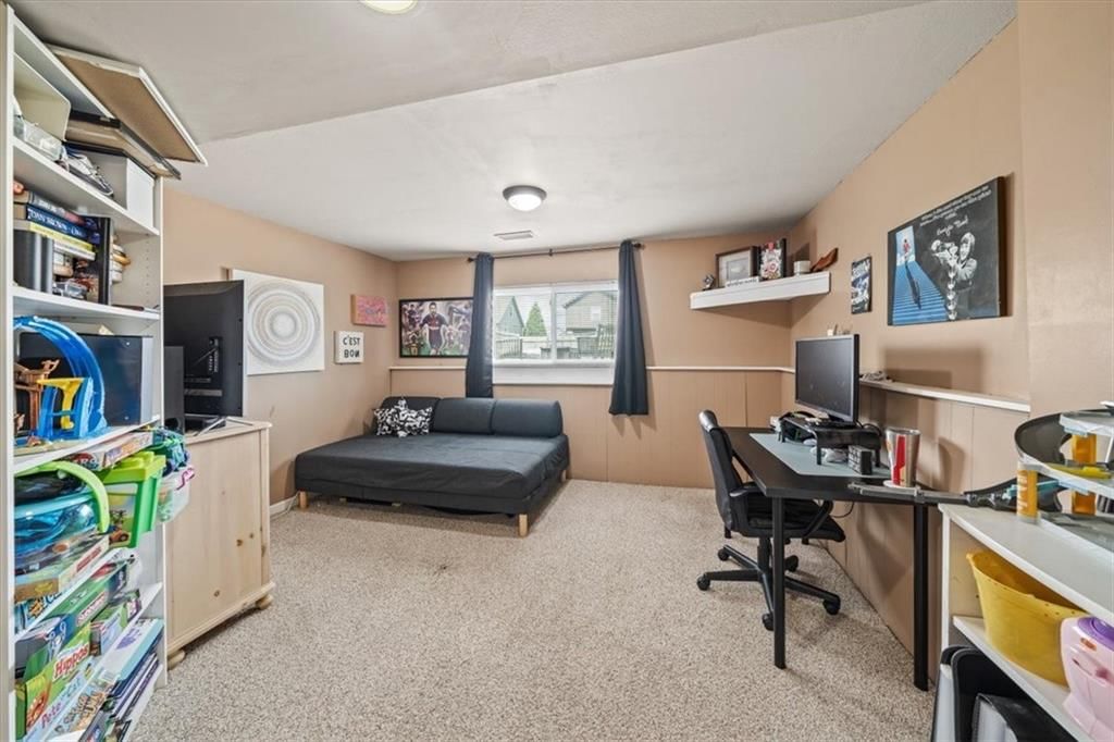 964 E Witch Hollow Street — photo 20