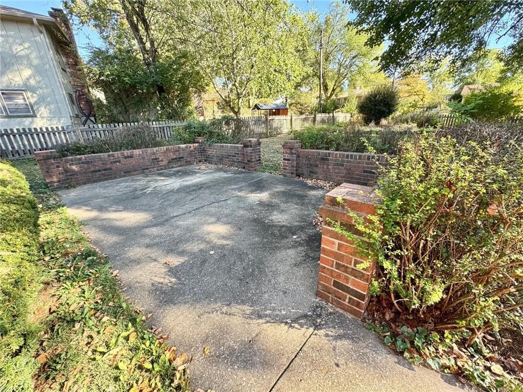 316 Jones Avenue — photo 5