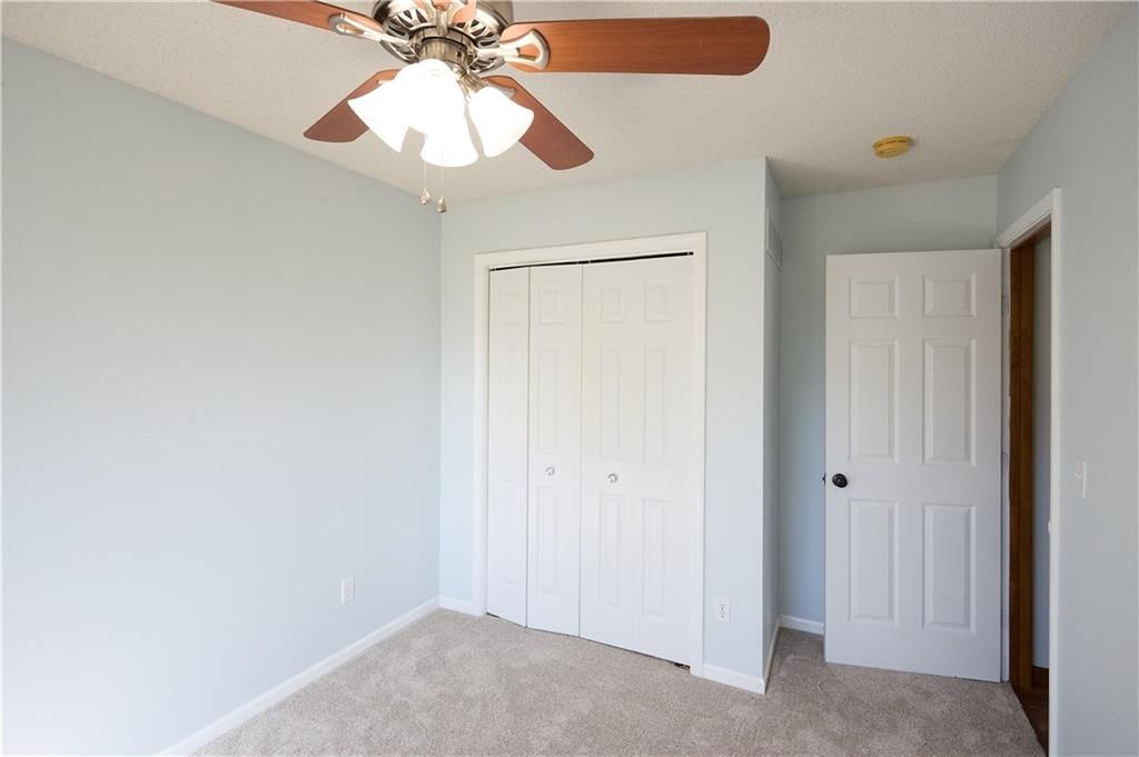 500 Grant Avenue S — photo 12