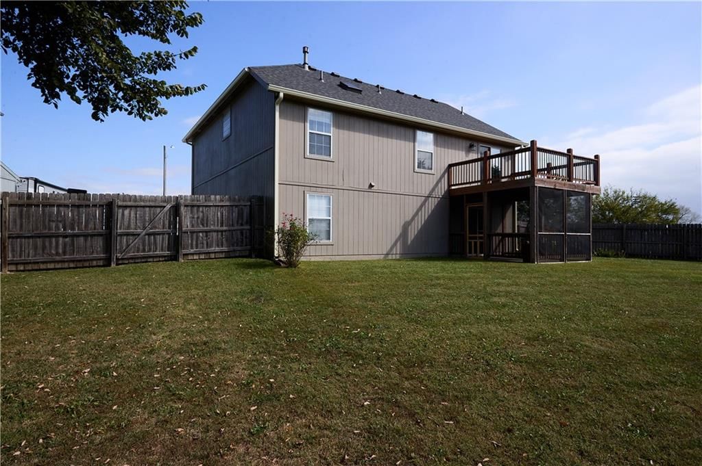 500 Grant Avenue S — photo 21