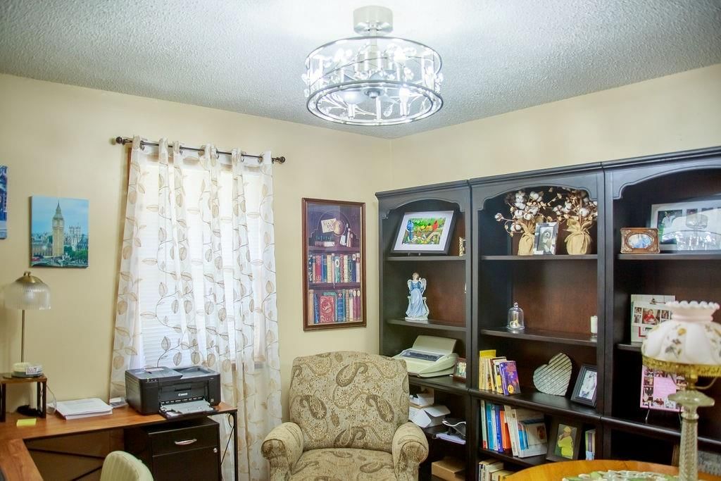 1320 Independence Court — photo 23