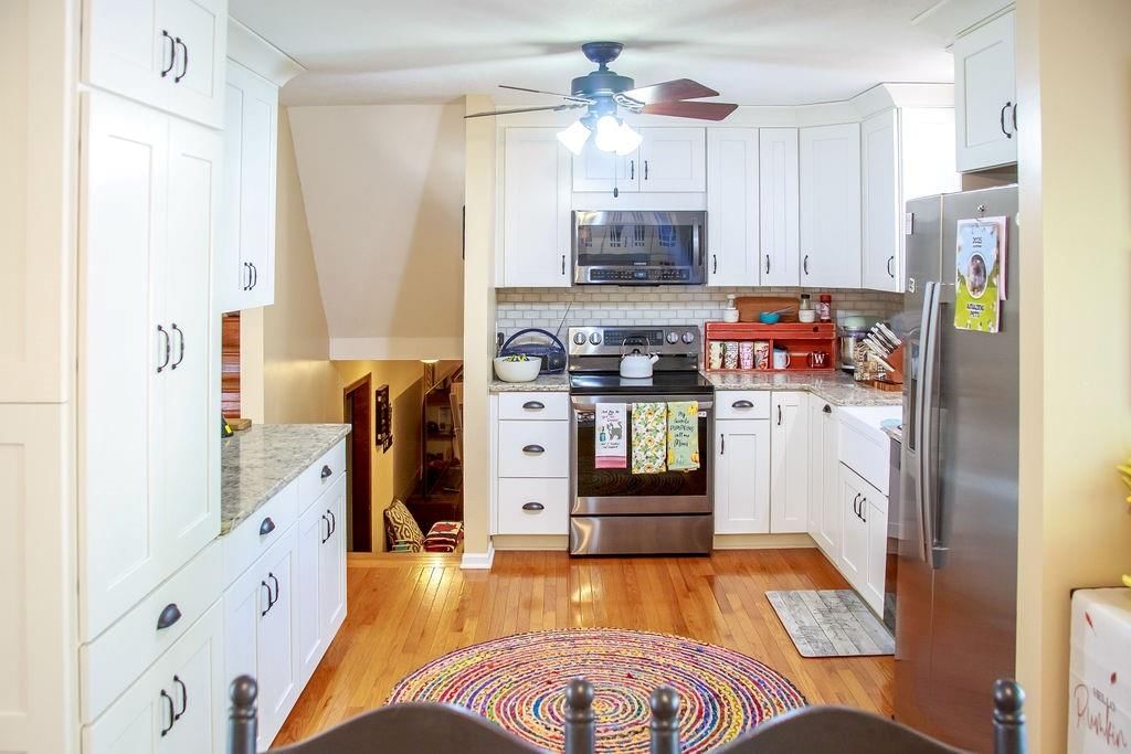 1320 Independence Court — photo 9