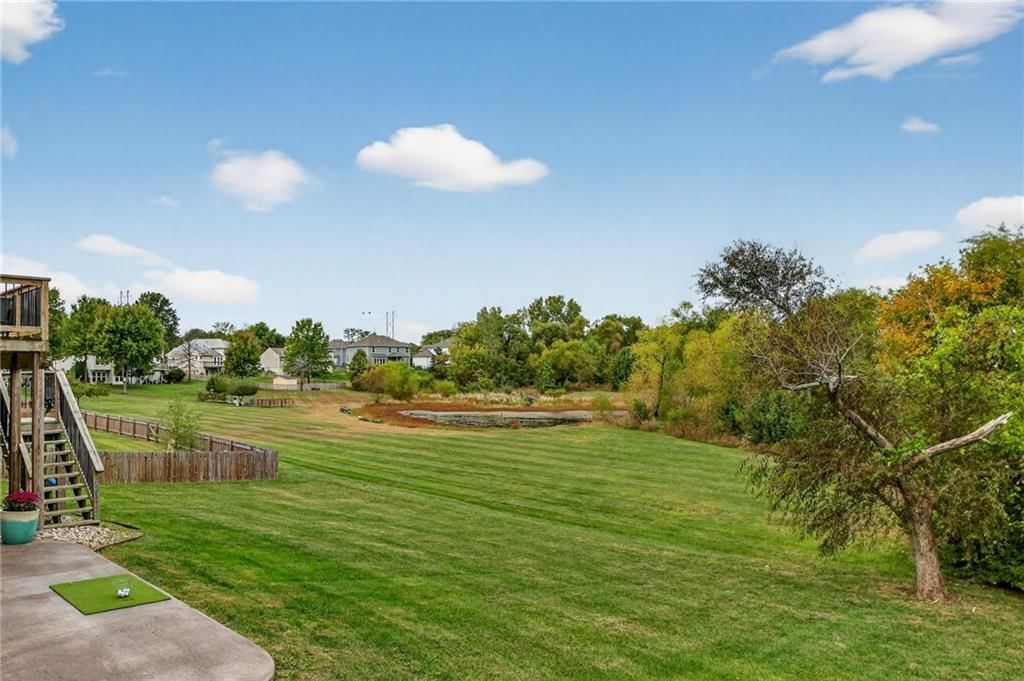 1730 NE Chowning Drive — photo 31