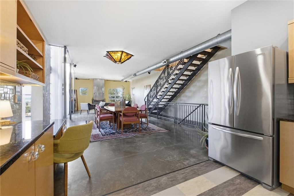 1520 Jarboe Street — photo 15