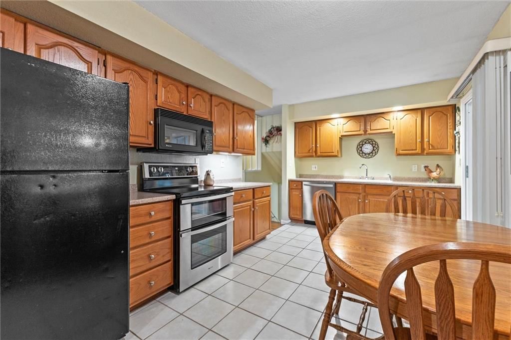 9206 W 100th Street — photo 17