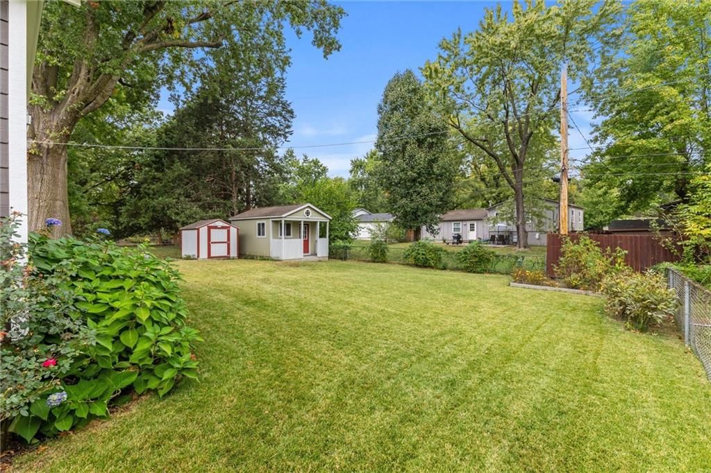 9206 W 100th Street — photo 35