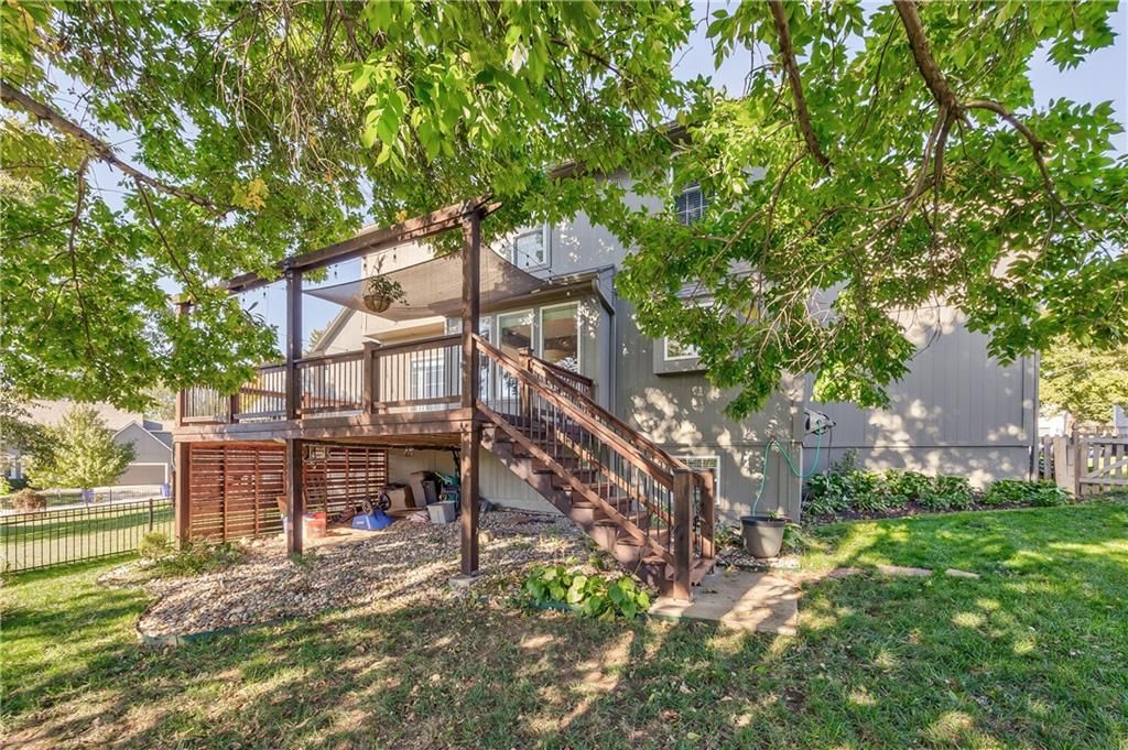 4713 Lone Elm Street — photo 32