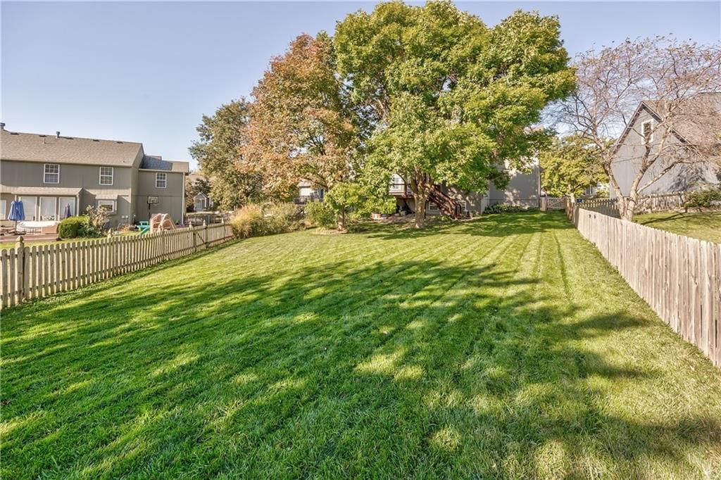 4713 Lone Elm Street — photo 34
