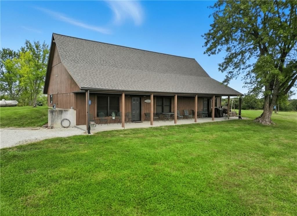 40298 E 208th Street, Rayville, MO