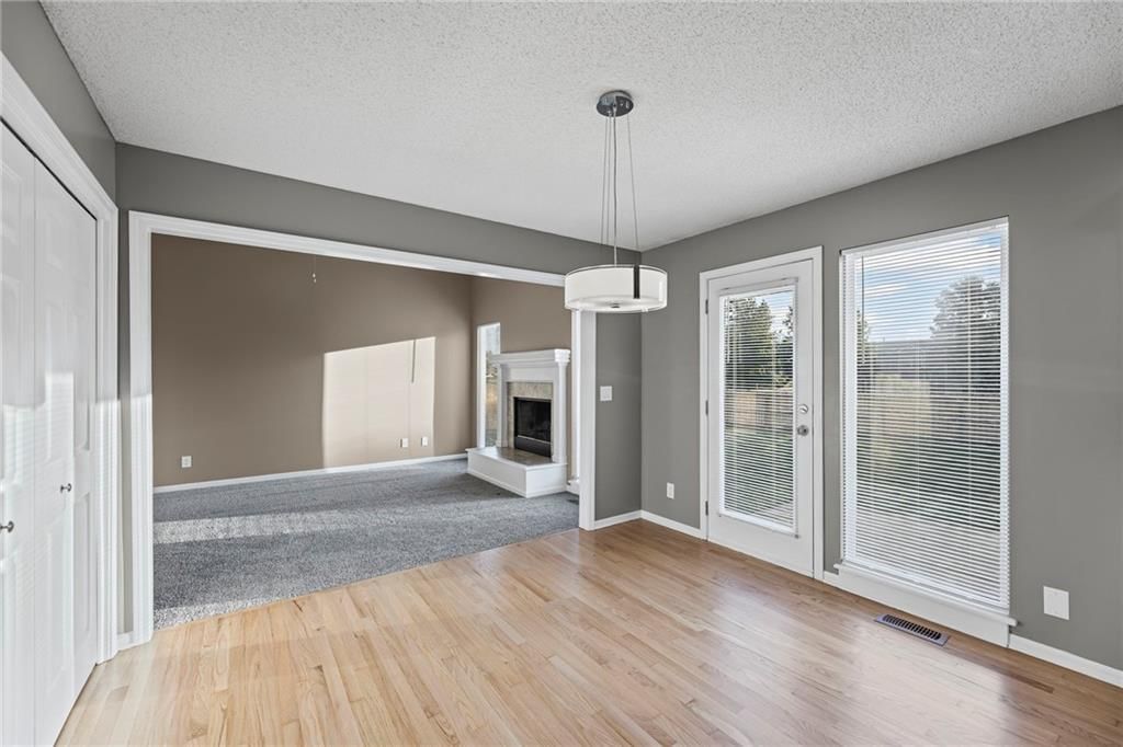 341 N Hickory Street — photo 9
