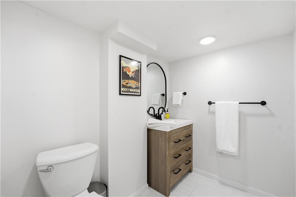 5013 W 65th Terrace — photo 24
