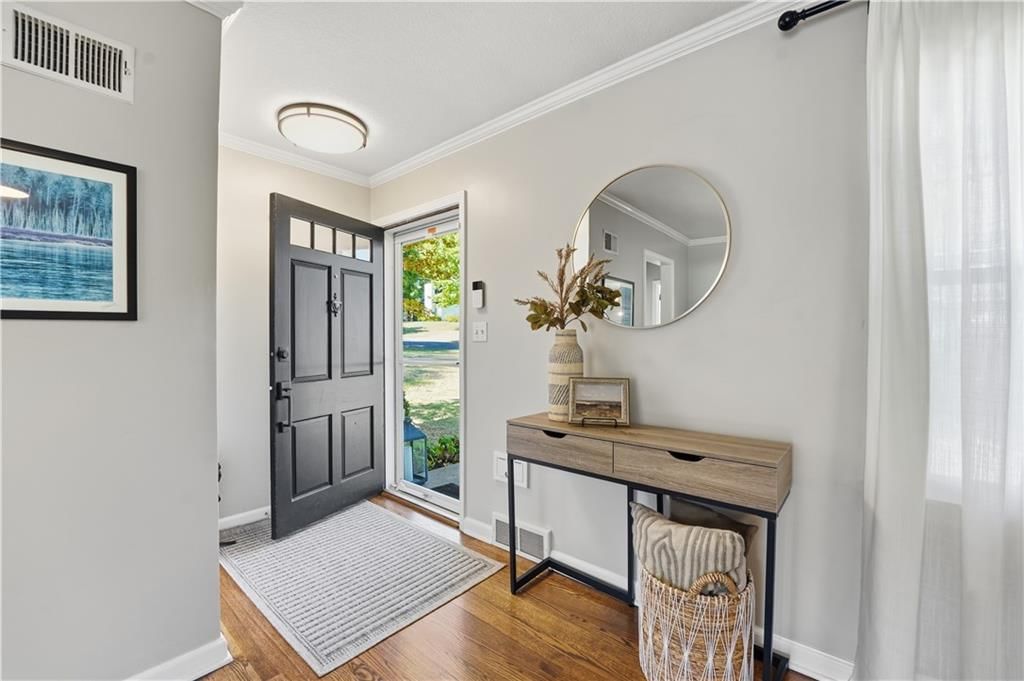 5013 W 65th Terrace — photo 4