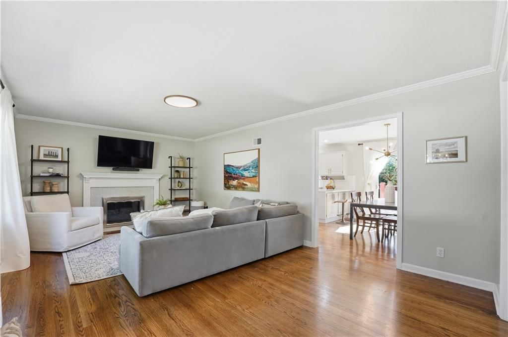 5013 W 65th Terrace — photo 5