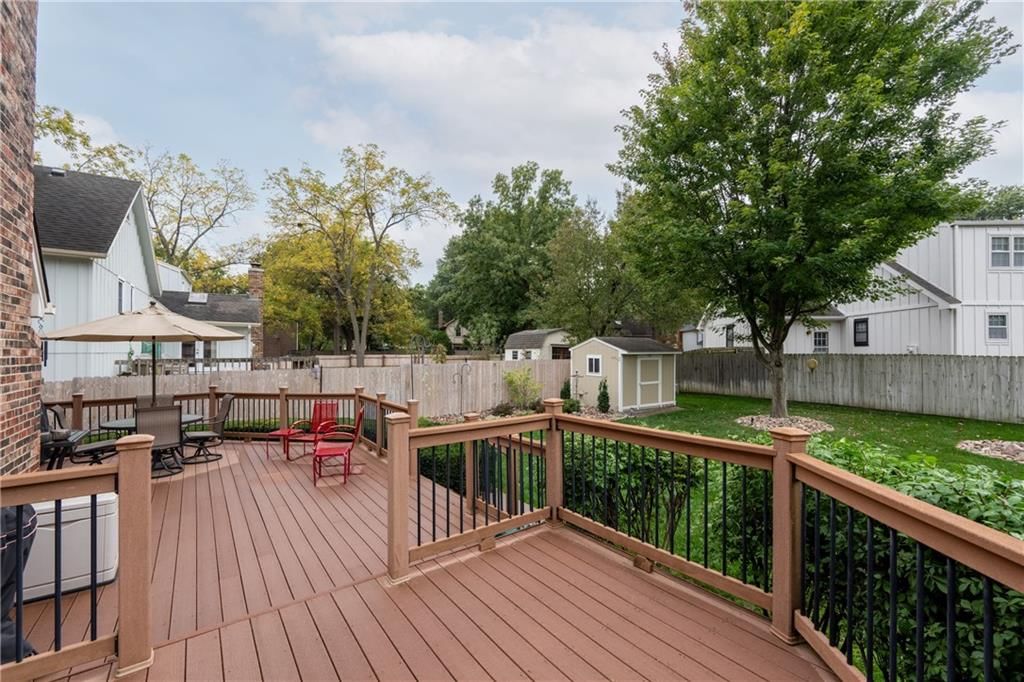 14900 S Locust Street — photo 3