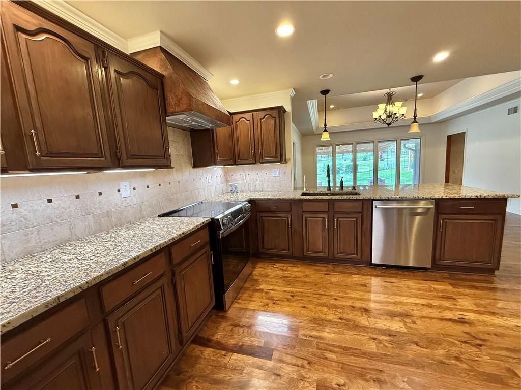 10703 W 67th Street — photo 16