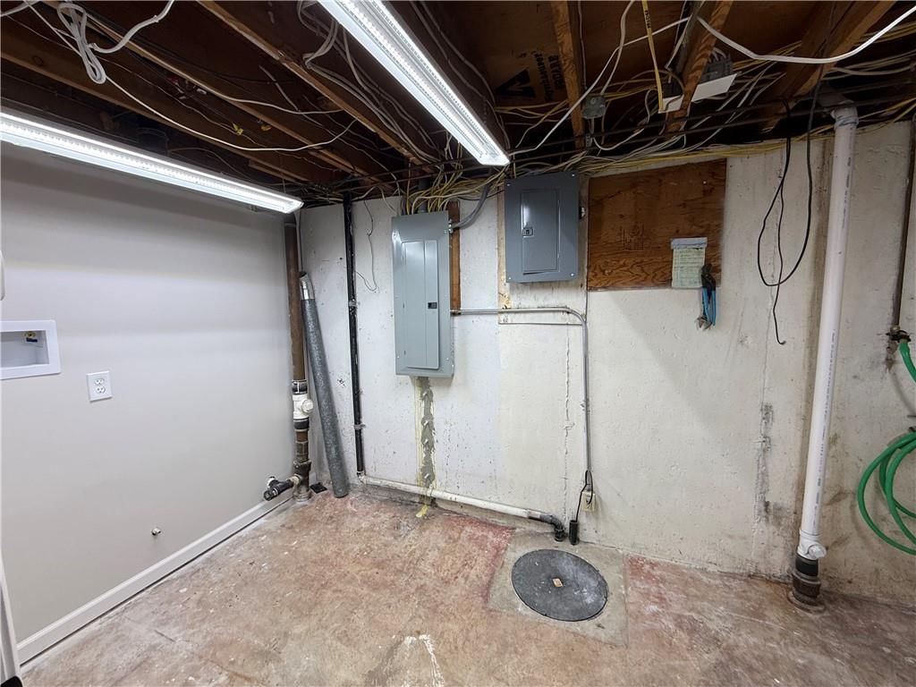 10703 W 67th Street — photo 38