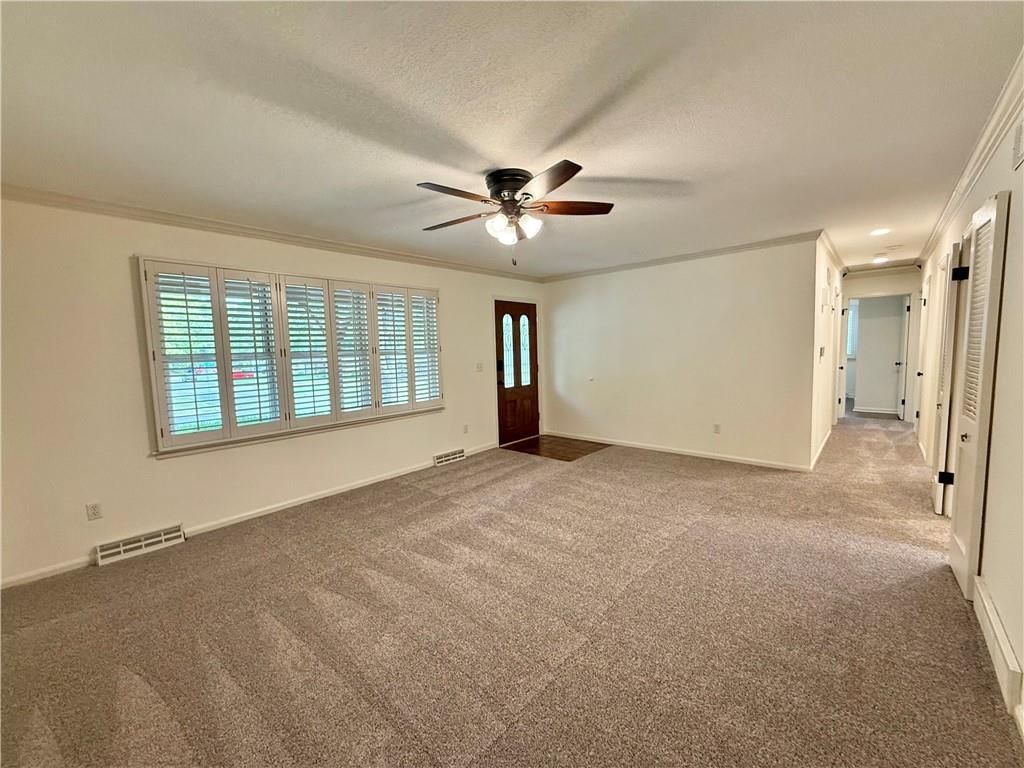 10703 W 67th Street — photo 5