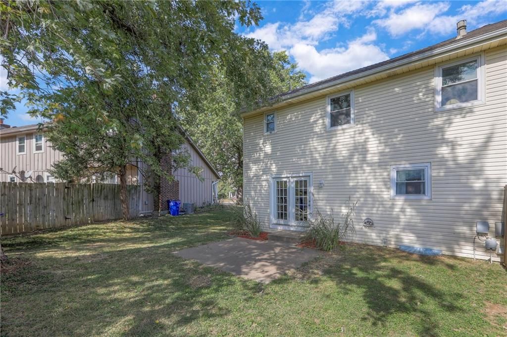 9817 W 83 Terrace — photo 16