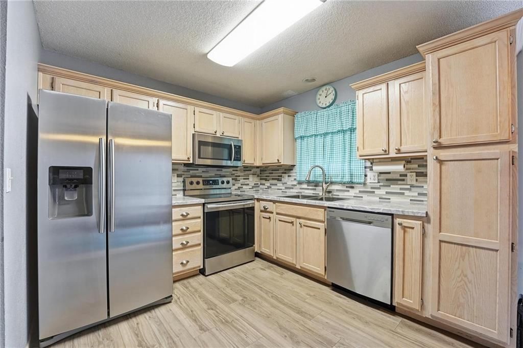 1335 SE Broadway Circle — photo 6