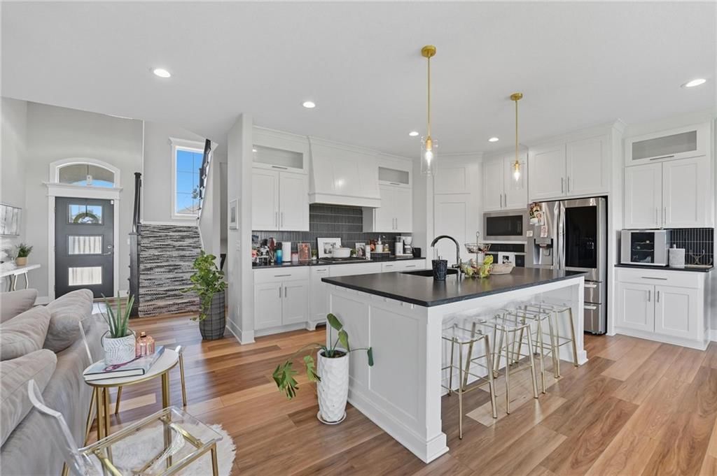 1916 NE Park Ridge Drive — photo 18