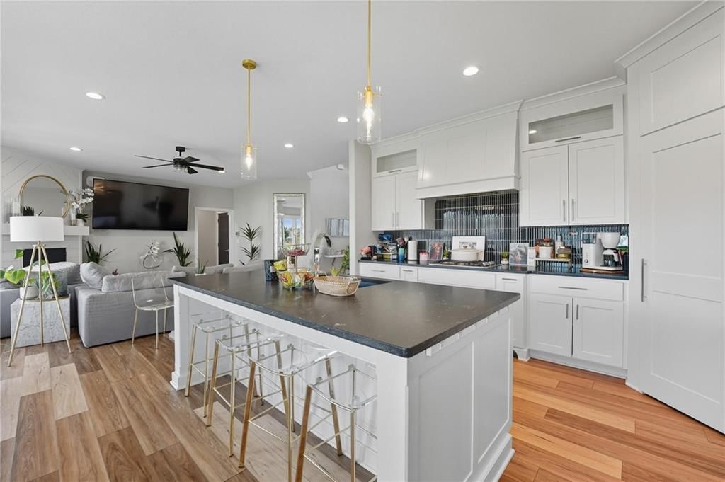 1916 NE Park Ridge Drive — photo 21