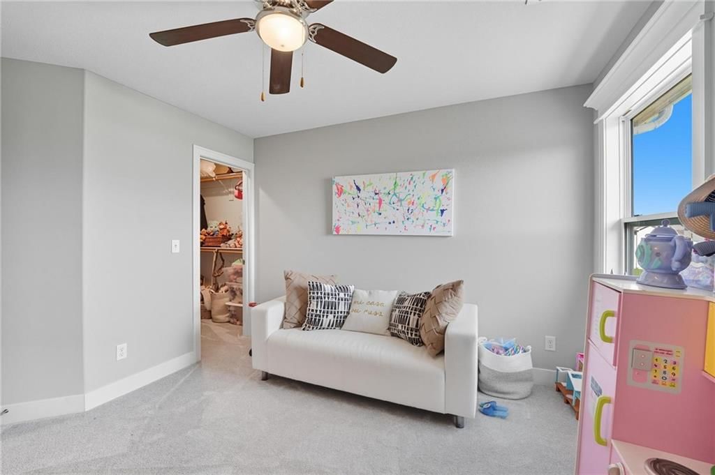 1916 NE Park Ridge Drive — photo 33