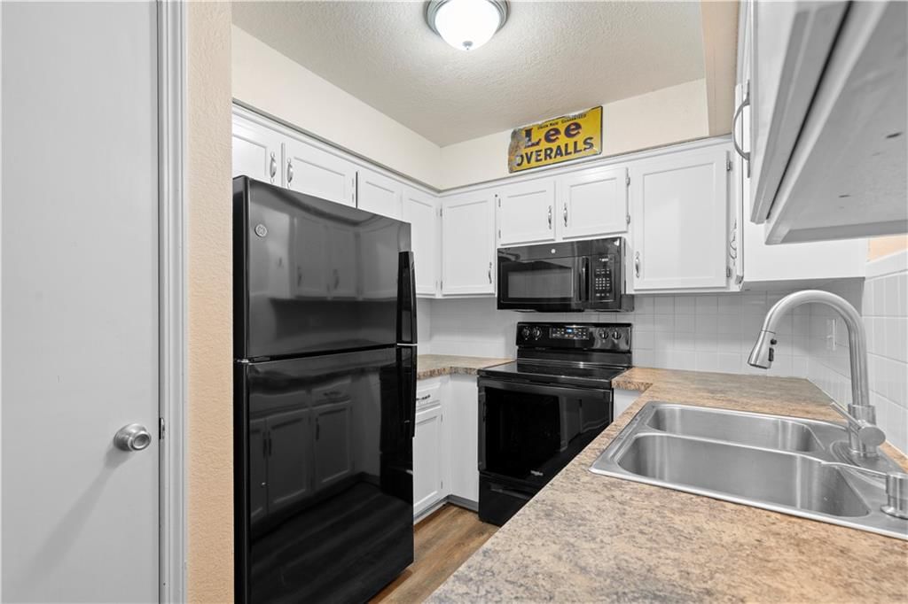 1419 E MART WAY Circle — photo 12