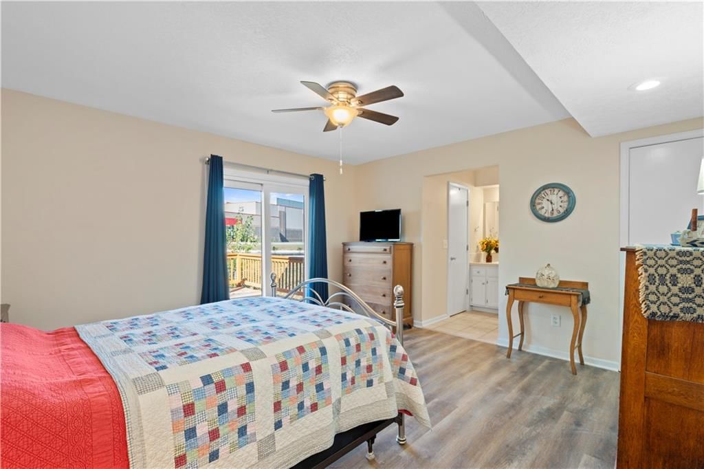 1419 E MART WAY Circle — photo 15