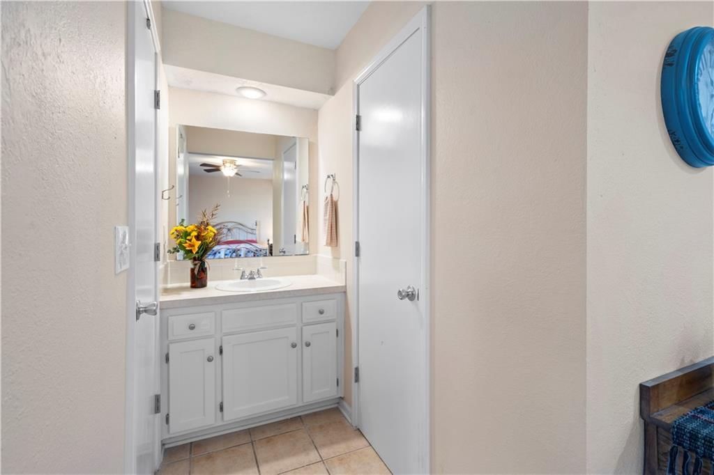 1419 E MART WAY Circle — photo 16