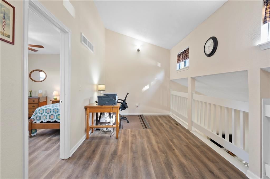 1419 E MART WAY Circle — photo 20