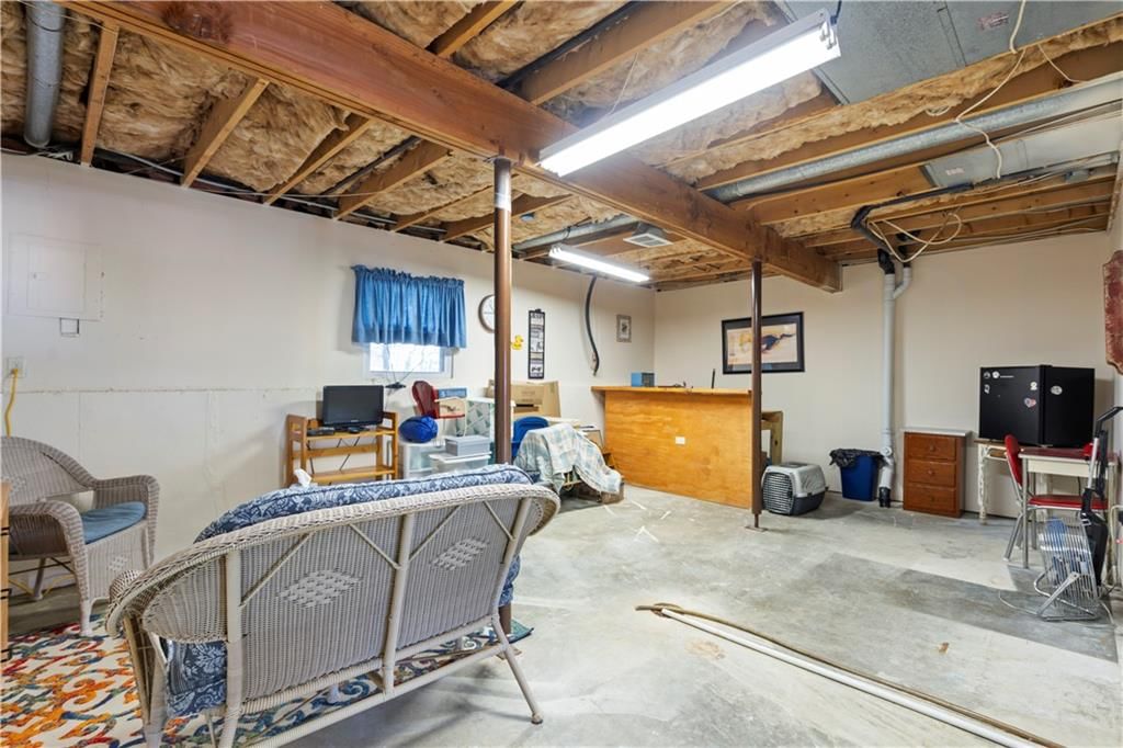 1419 E MART WAY Circle — photo 27