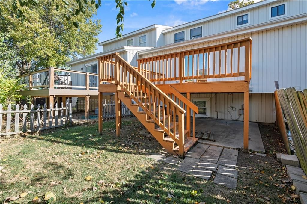 1419 E MART WAY Circle — photo 31